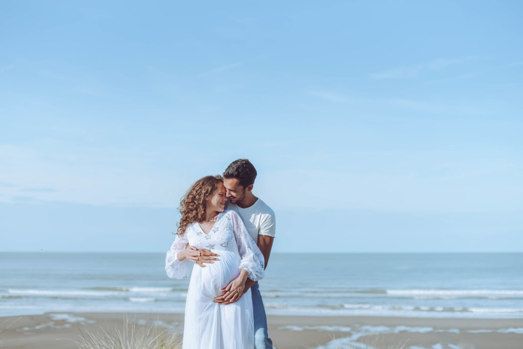 photo-de-grossesse-mer-du-nord-photographe-belge